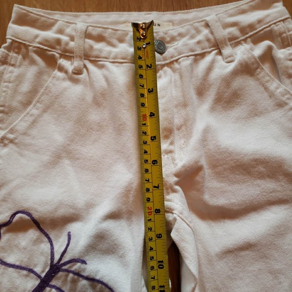 PacSun Women's 22 XXS Low Rise Carpenter Embroidered Jeans White Mushroom Flower - Picture 6 of 10